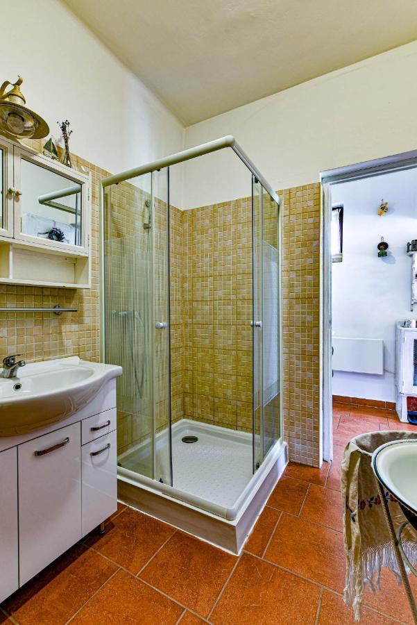 Halhaza Vendeghaz Apartment Sirok Luaran gambar